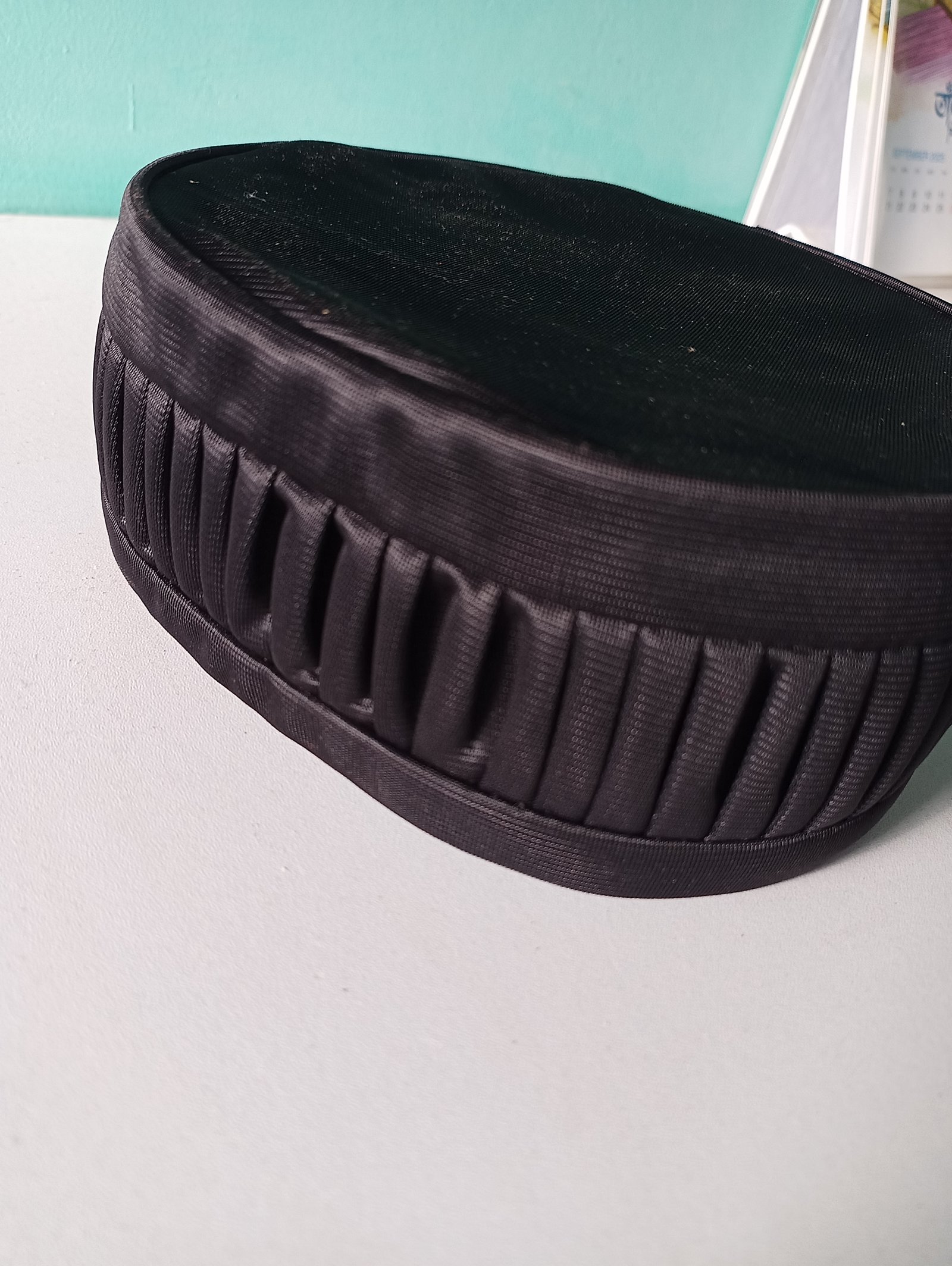 ১ টি টুপি